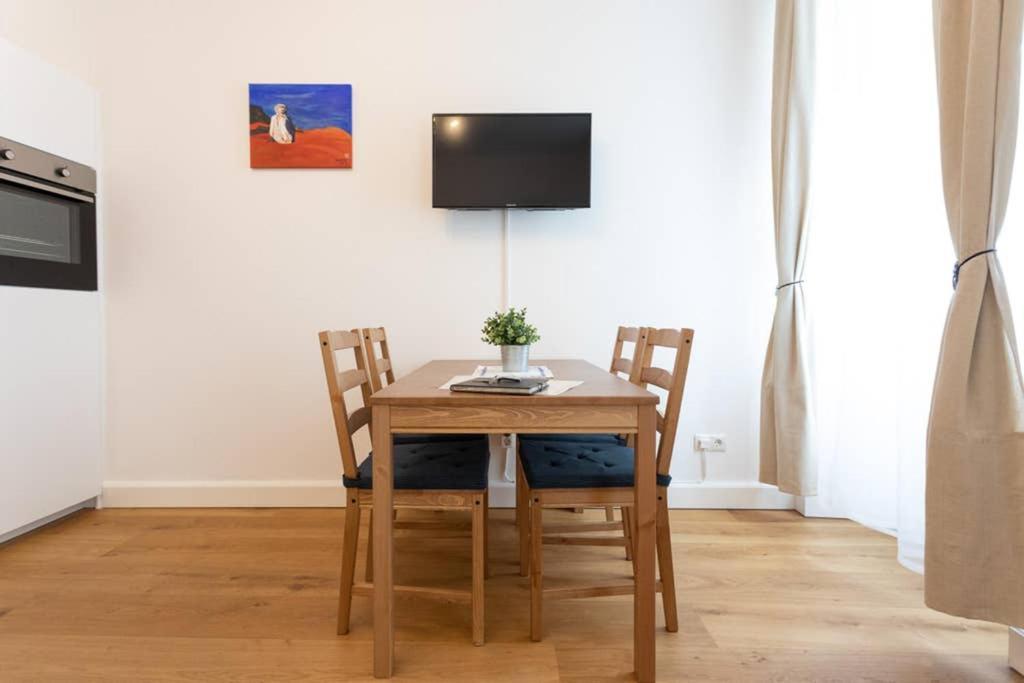 14 C&J'S Apartment ウィーン エクステリア 写真